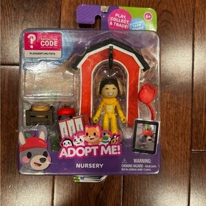 Adopt me Nursery Playset with Yellow Figure